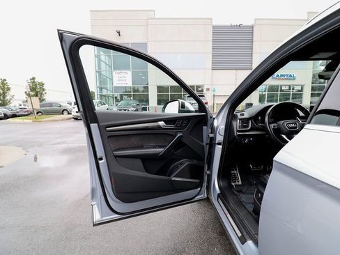 Used 2018 Audi SQ5 Prestige w/ Prestige Package image 35