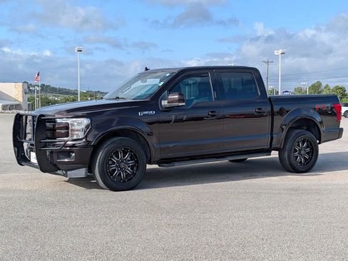 Used 2018 Ford F150 Lariat w/ Equipment Group 502A Luxury AWD/4WD image 5