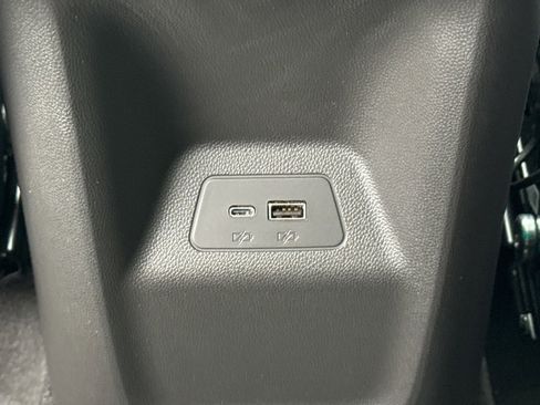 New 2025 Buick Envision Sport Touring image 31