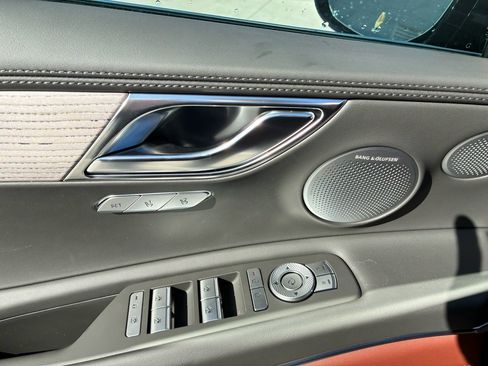 New 2026 Genesis GV80 3.5T Prestige image 12