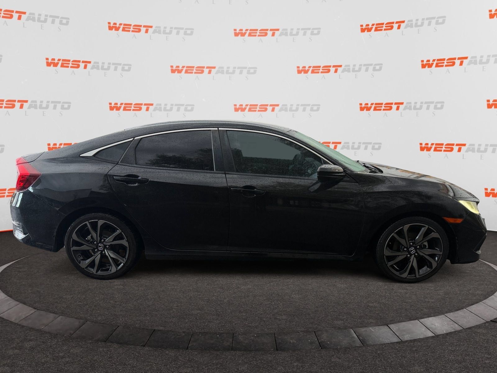 Used 2021 Honda Civic Sport image 6