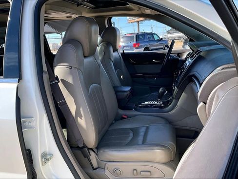 Used 2015 GMC Acadia Denali image 9