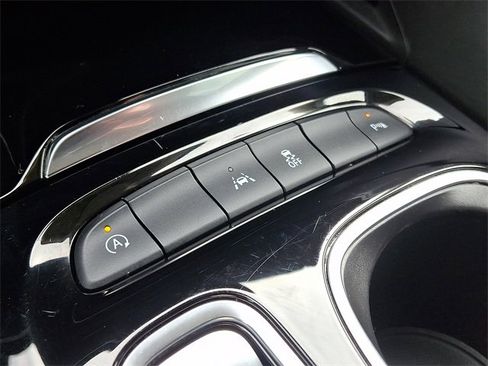 Certified 2023 Buick Envision Preferred image 24