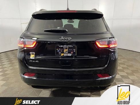 Used 2022 Jeep Compass High Altitude AWD/4WD image 7