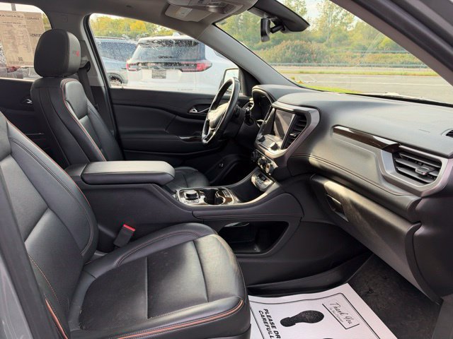 Used 2023 GMC Acadia AT4 w/ Preferred Package AWD/4WD image 10
