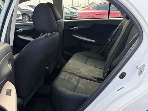 Used 2010 Toyota Corolla image 13