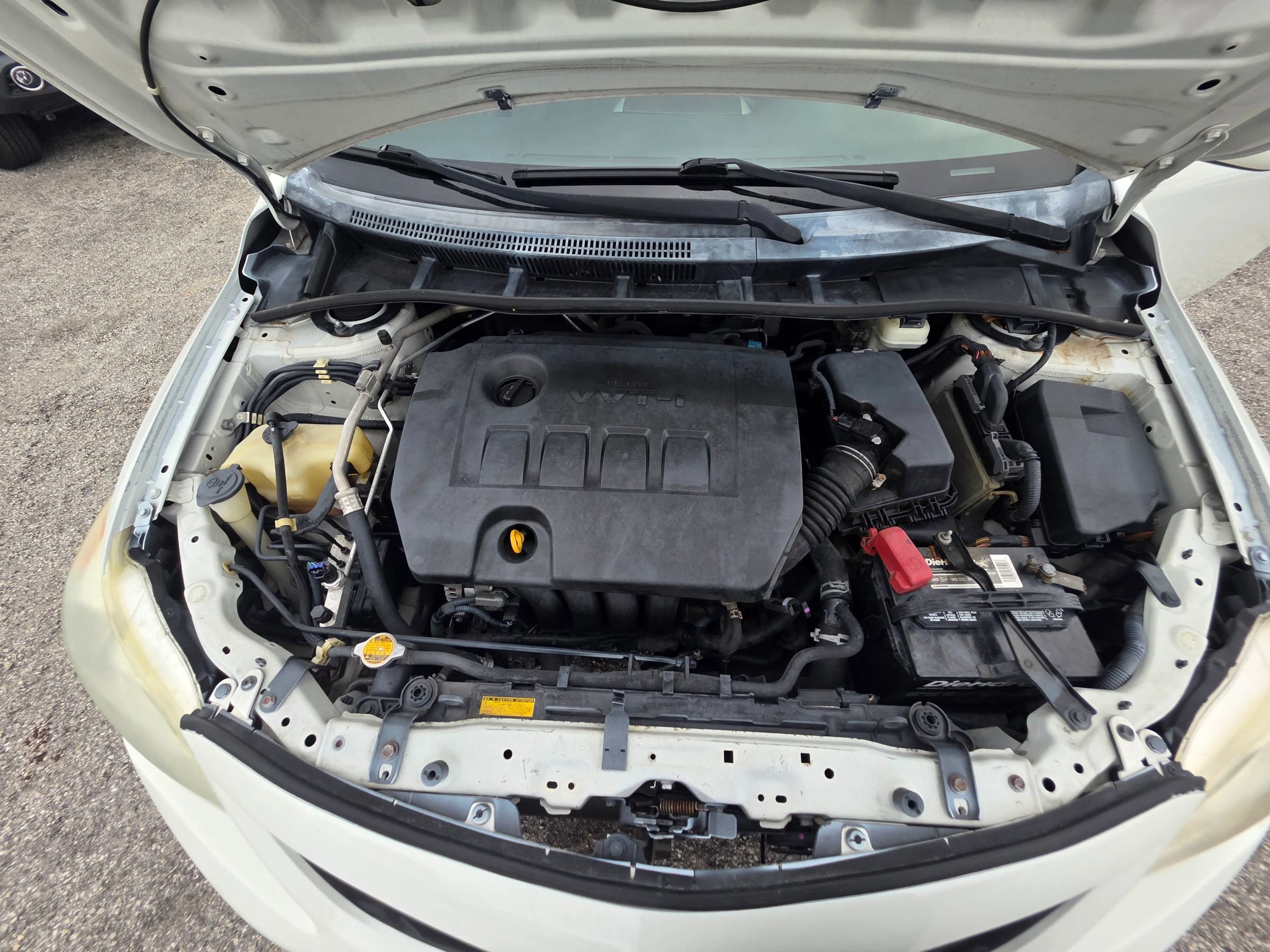 Used 2013 Toyota Corolla LE FWD image 21