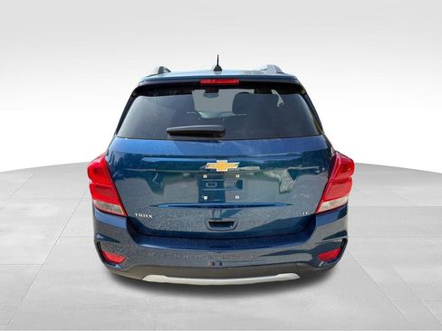 Used 2020 Chevrolet Trax LT FWD image 5