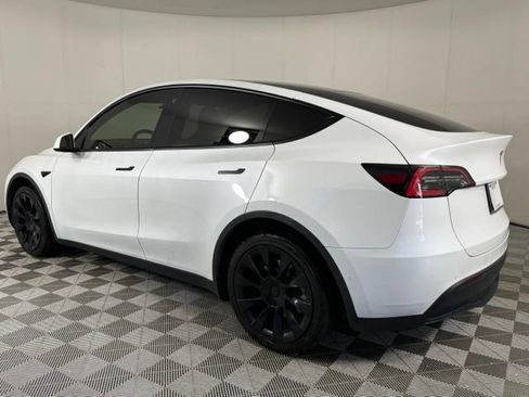 Used 2020 Tesla Model Y Long Range AWD/4WD image 4