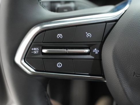 New 2026 Chevrolet Equinox LT w/ Midnight Edition FWD image 19
