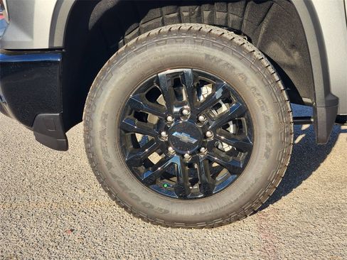 New 2026 Chevrolet Silverado 2500 Custom w/ Custom Value Package image 9