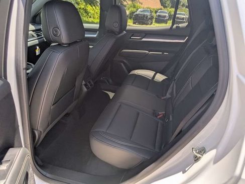 New 2027 GMC Terrain Elevation w/ Elevation Premium Package FWD image 14