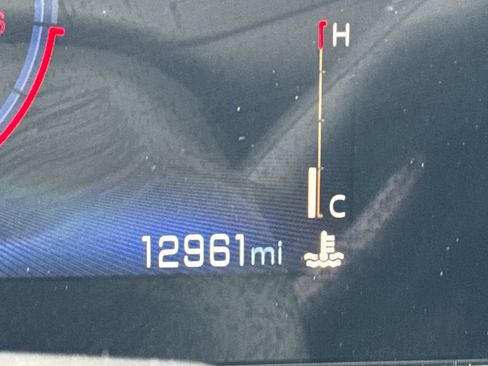 Certified 2025 Chevrolet Trax LT w/ LT Convenience Package image 27