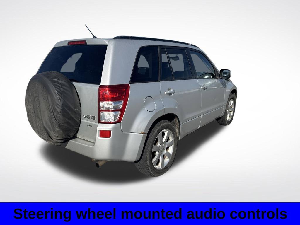 Used 2011 Suzuki Grand Vitara Limited AWD/4WD image 4