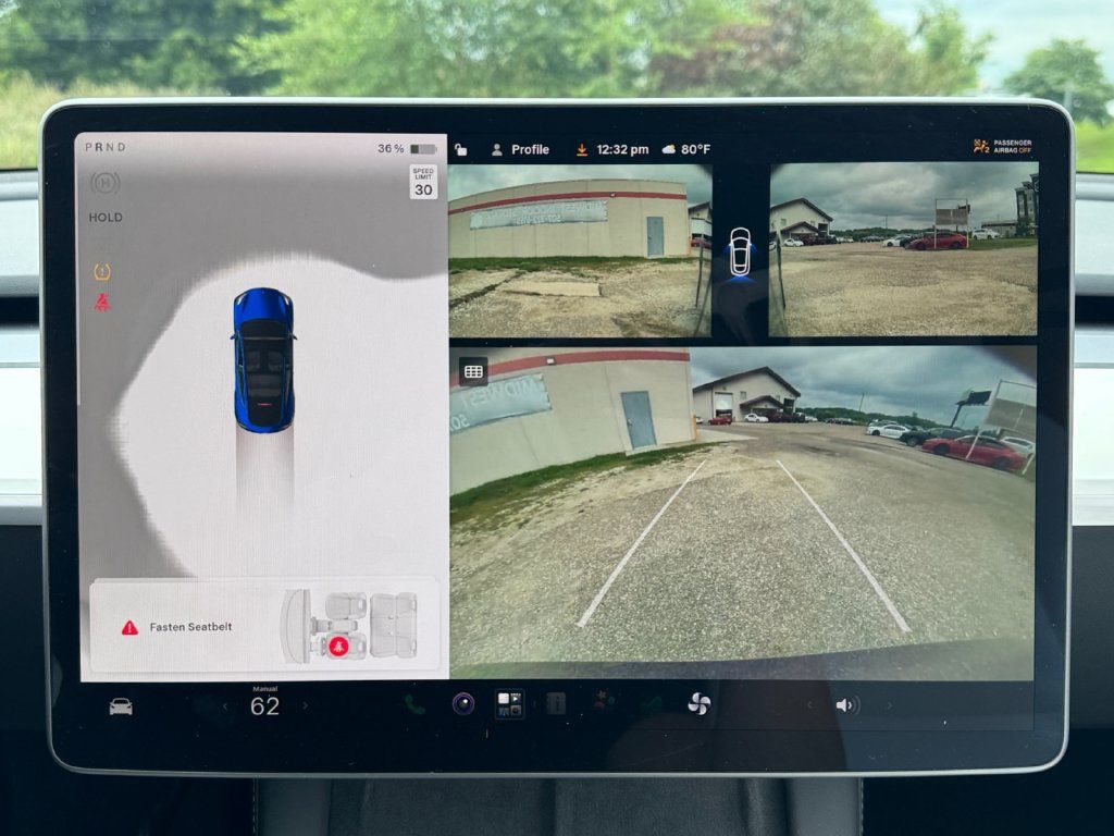 Used 2023 Tesla Model Y Long Range AWD/4WD image 22