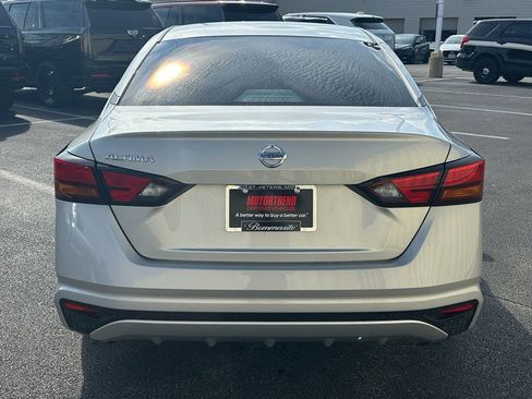 Used 2022 Nissan Altima 2.5 S image 6