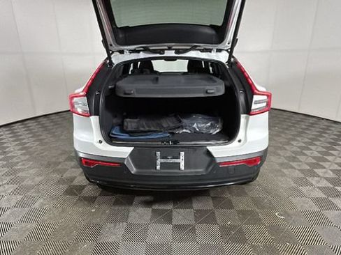 Used 2023 Volvo C40 P8 Recharge Ultimate AWD/4WD image 26