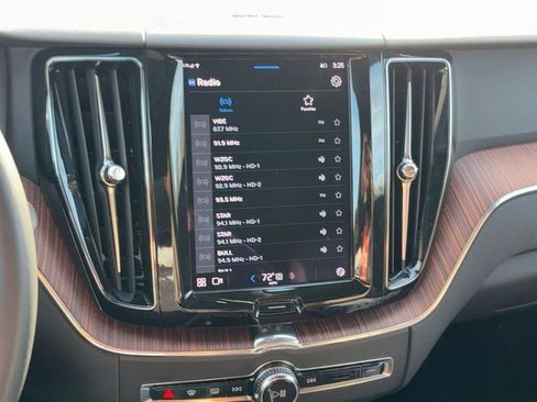 Certified 2023 Volvo XC60 B5 Plus w/ Protection Package Premier image 24