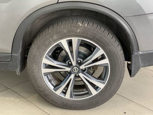 Used 2017 Nissan Rogue SL AWD/4WD image 13