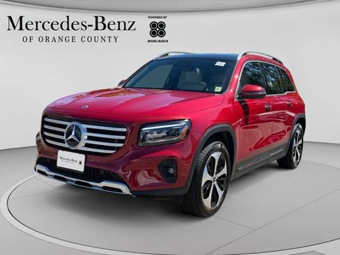 Certified 2026 Mercedes-Benz GLB 250 4MATIC image 1