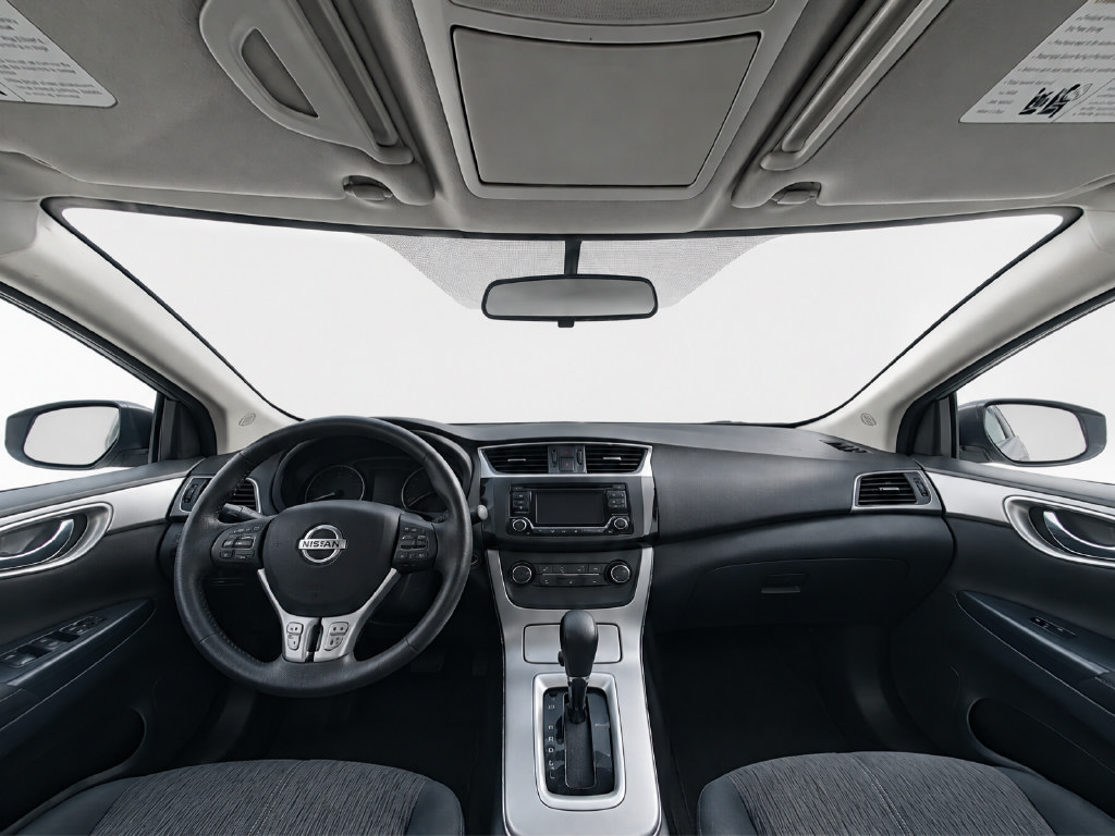 Used 2015 Nissan Sentra SV FWD image 13