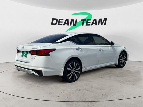 Used 2022 Nissan Altima 2.5 Platinum AWD/4WD image 8