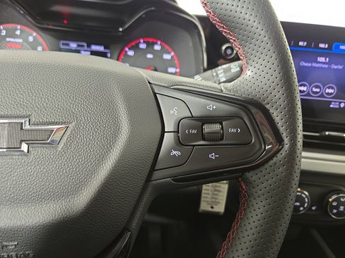 Certified 2024 Chevrolet Trax RS w/ Driver Confidence Package image 16