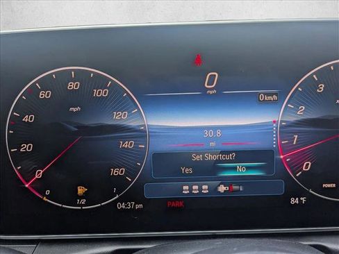 Used 2025 Mercedes-Benz C 300 Sedan image 11