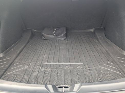 Used 2021 Tesla Model 3 Long Range image 29