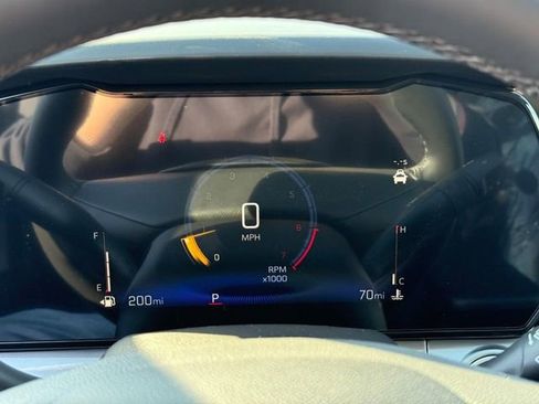 Used 2025 Chevrolet Trax LT w/ Driver Confidence Package image 20