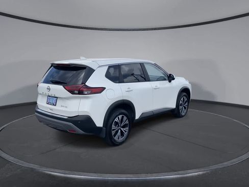 Used 2023 Nissan Rogue SV AWD/4WD image 9