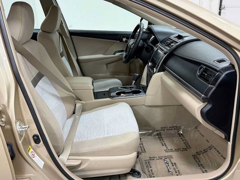 Used 2012 Toyota Camry XLE FWD image 27