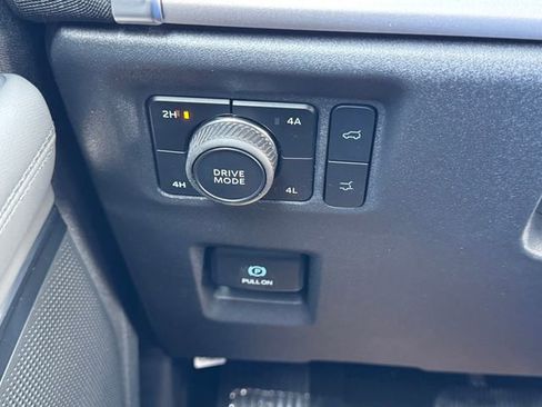 New 2026 Ford Expedition Active image 29