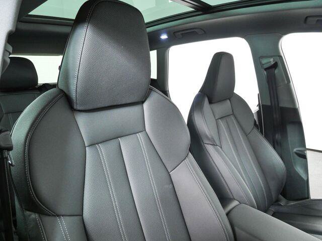 Used 2025 Audi Q6 e-tron Premium Plus AWD/4WD image 22