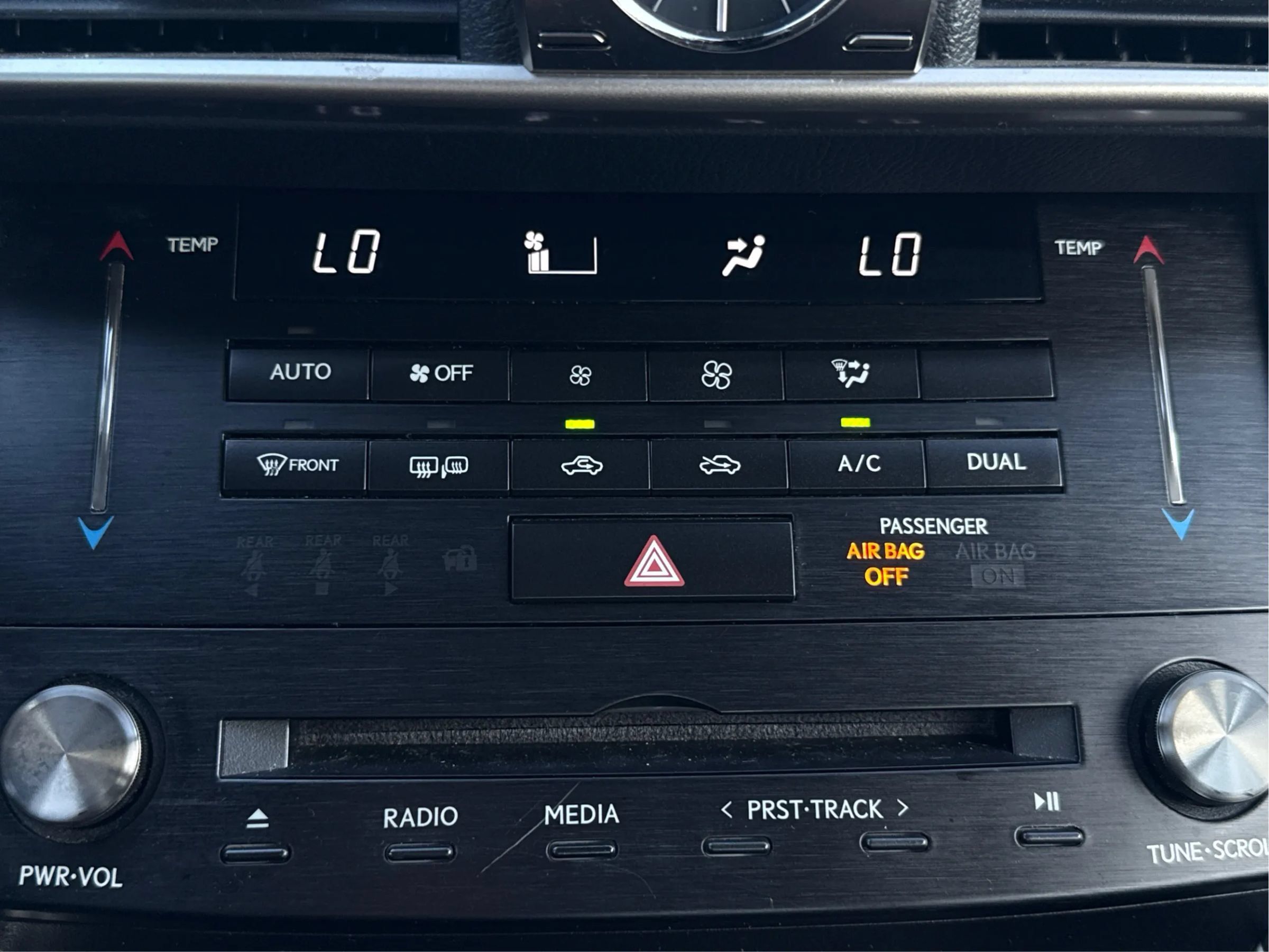 Used 2018 Lexus IS 300 w/ Accessory Package 2 RWD image 19