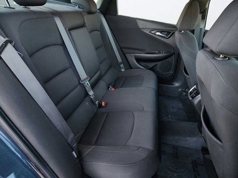 Used 2020 Chevrolet Malibu LT FWD image 27