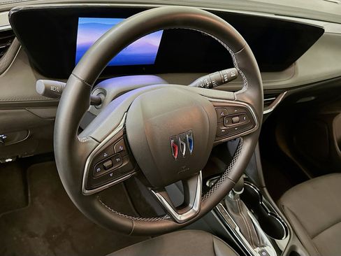 Used 2025 Buick Encore GX Preferred image 18