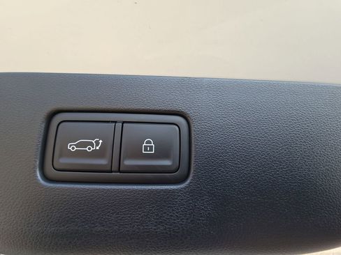 New 2026 Hyundai Ioniq 9 Limited w/ Tow & Go Package AWD/4WD image 14