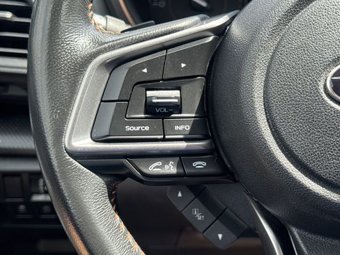 Used 2021 Subaru Crosstrek 2.0i Premium w/ Moonroof Package image 14