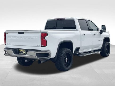 Used 2024 Chevrolet Silverado 2500 LTZ w/ LTZ Premium Package AWD/4WD image 3