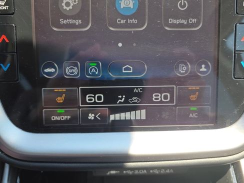 Used 2025 Subaru Outback Limited AWD/4WD image 35