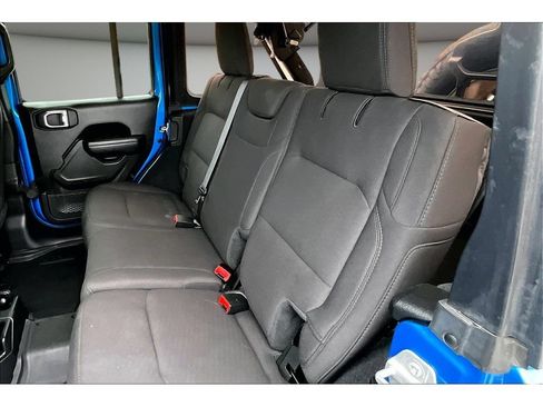 Used 2022 Jeep Wrangler Unlimited Sport AWD/4WD image 35