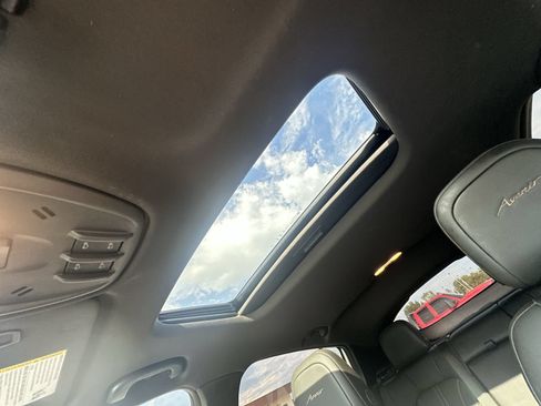 Certified 2024 Buick Envista Avenir FWD image 19