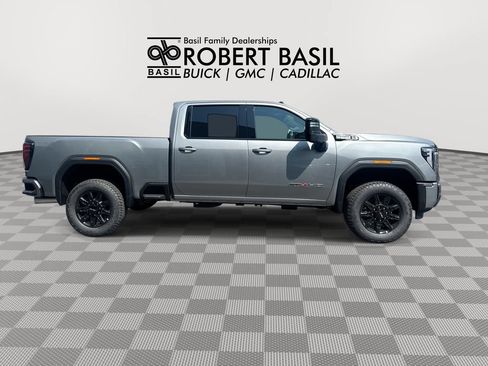 New 2026 GMC Sierra 2500 AT4 w/ AT4 Premium Plus Package AWD/4WD image 9