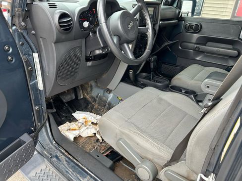 Used 2007 Jeep Wrangler Unlimited Sahara image 10