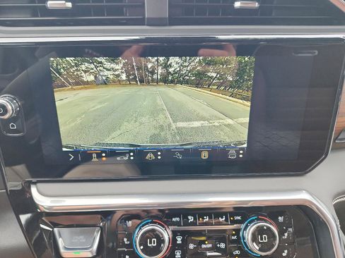 New 2026 GMC Sierra 2500 Denali Ultimate image 17