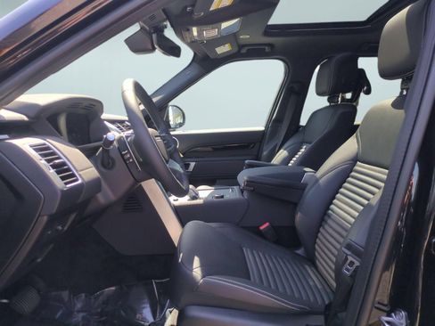 New 2026 Land Rover Discovery S AWD/4WD image 15