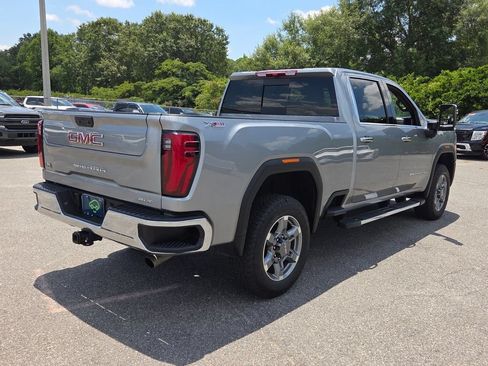 Certified 2025 GMC Sierra 2500 SLT w/ SLT Premium Package AWD/4WD image 10