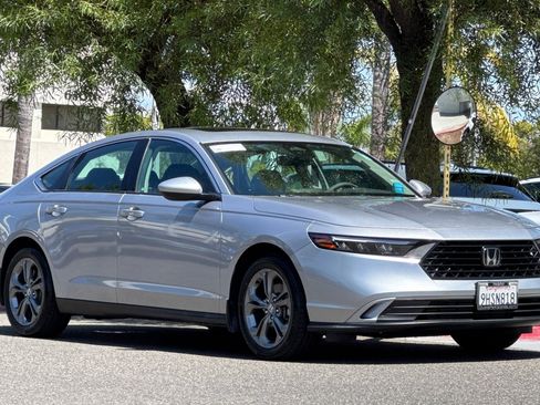 Used 2023 Honda Accord EX image 7