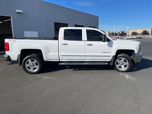Used 2015 Chevrolet Silverado 2500 LTZ w/ Duramax Plus Package AWD/4WD image 3